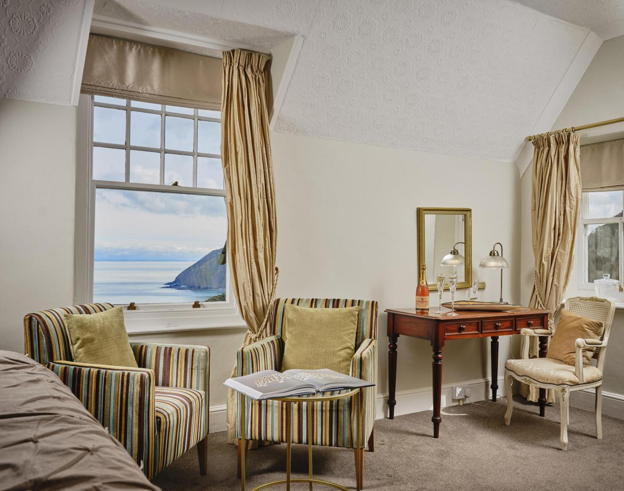 Bed and Breakfast Highcliffe House Lynton Exterior foto