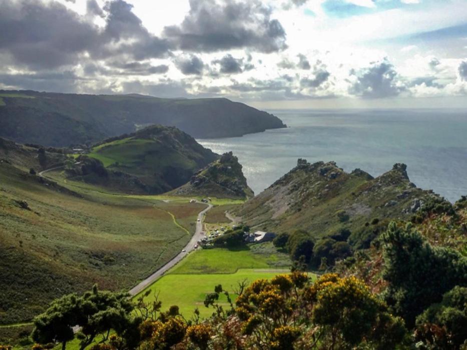 Bed and Breakfast Highcliffe House Lynton Exterior foto